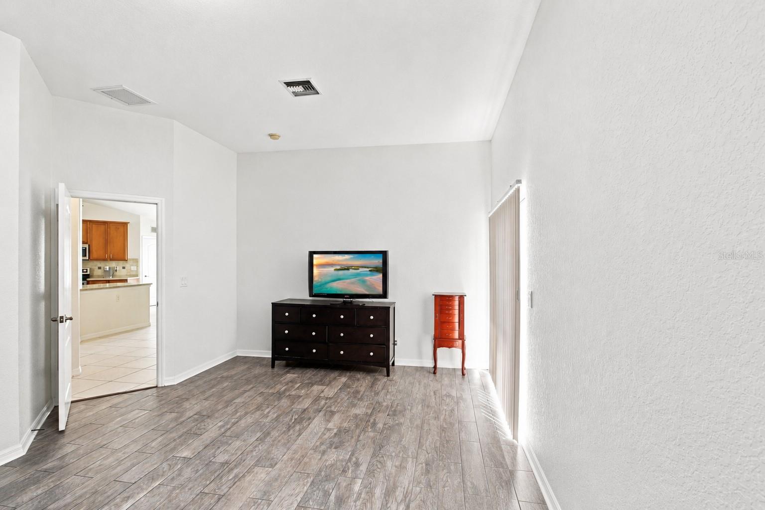 15097 Malcolm Ave Property Photo 18