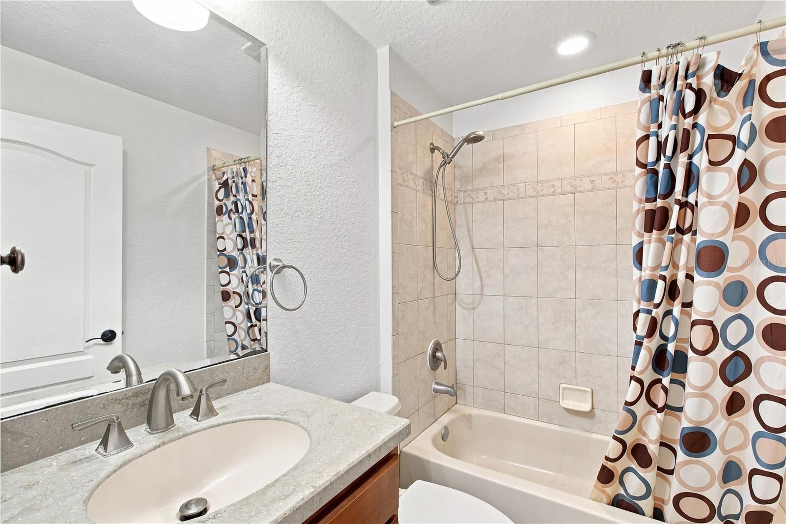 15097 Malcolm Ave Property Photo 25