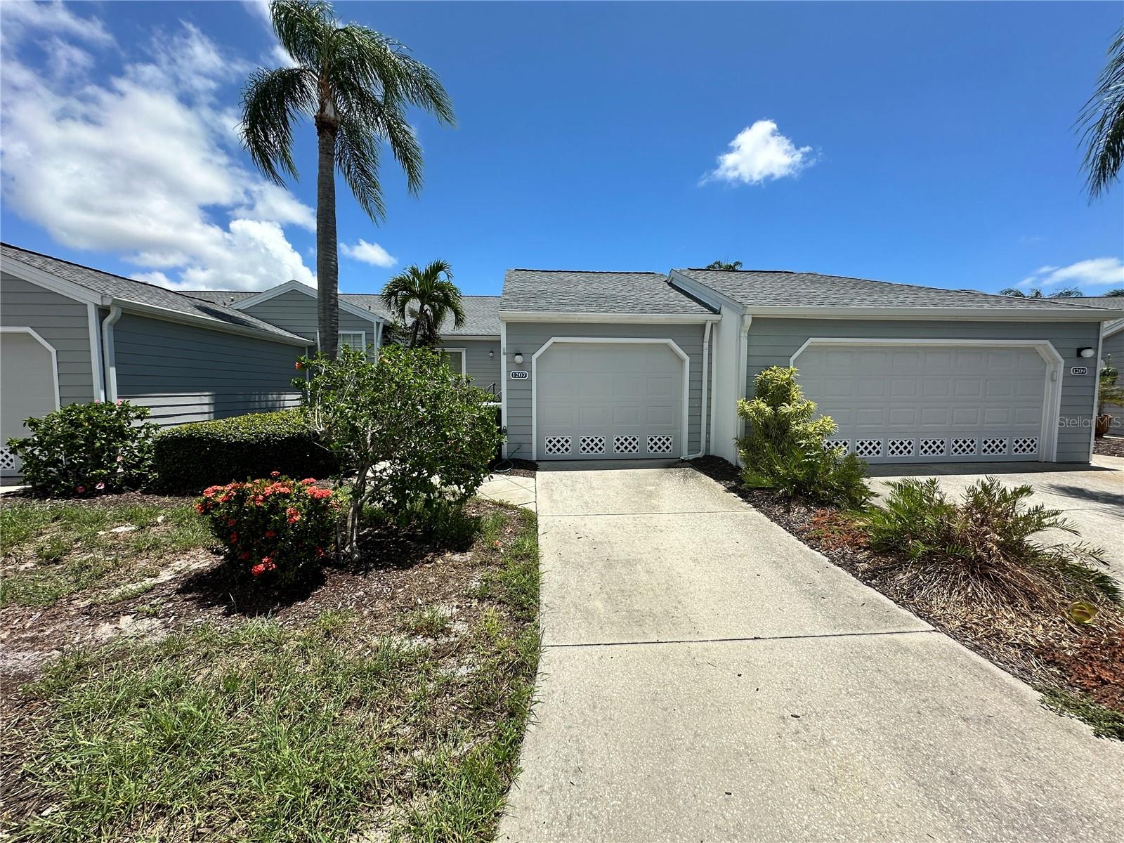 1207 SPOONBILL LANDINGS CIR Property Photo 1
