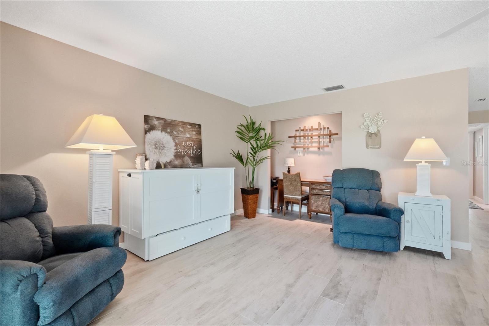 314 Wexford Ter #166 Property Photo 18