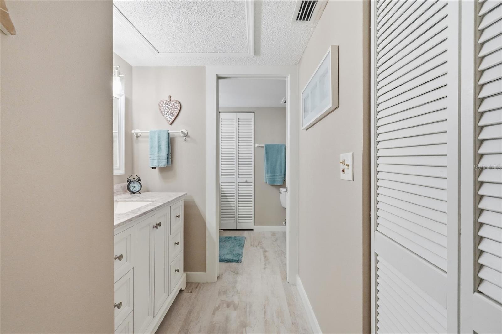 314 Wexford Ter #166 Property Photo 23
