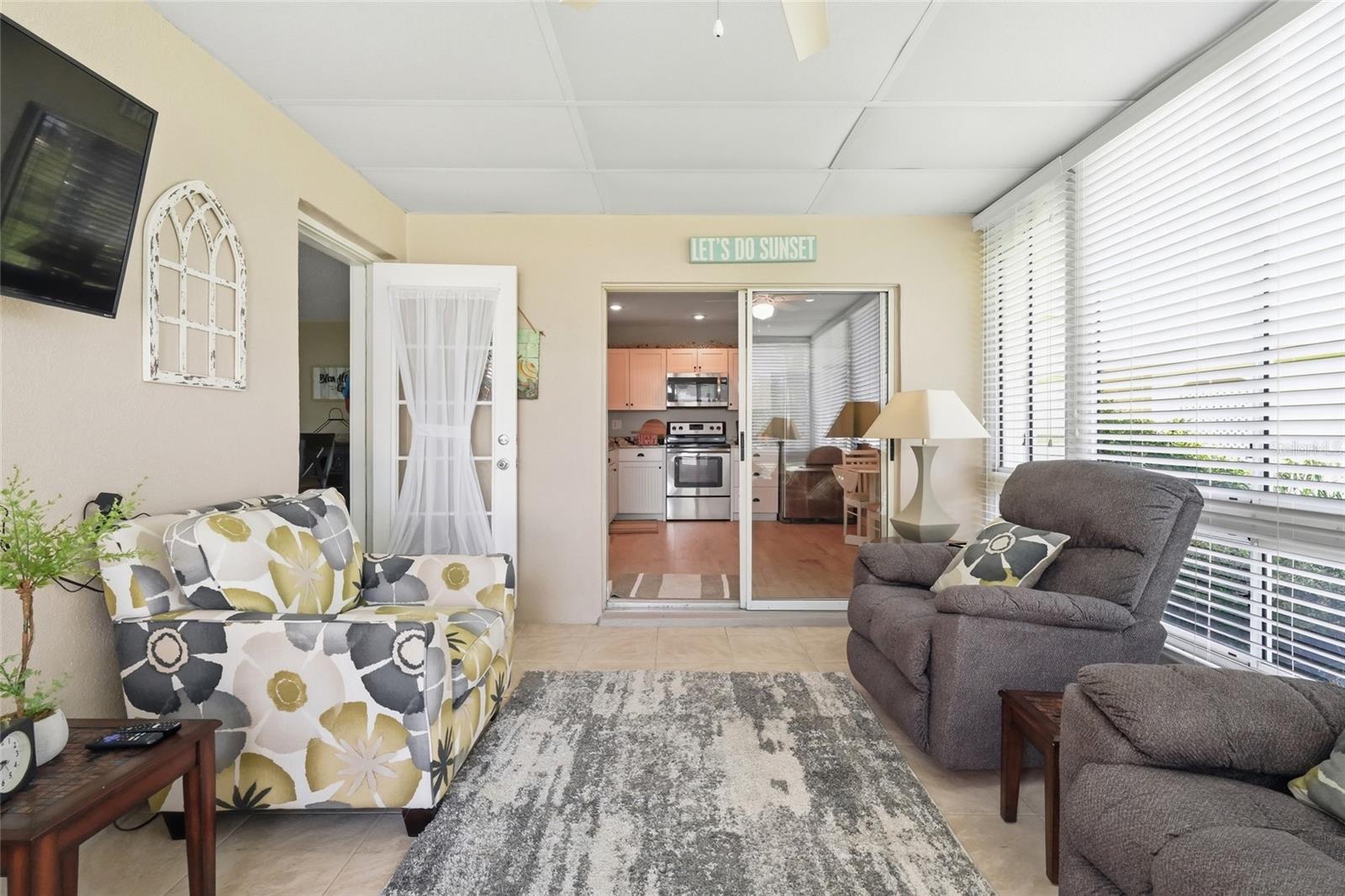 314 Wexford Ter #166 Property Photo 28