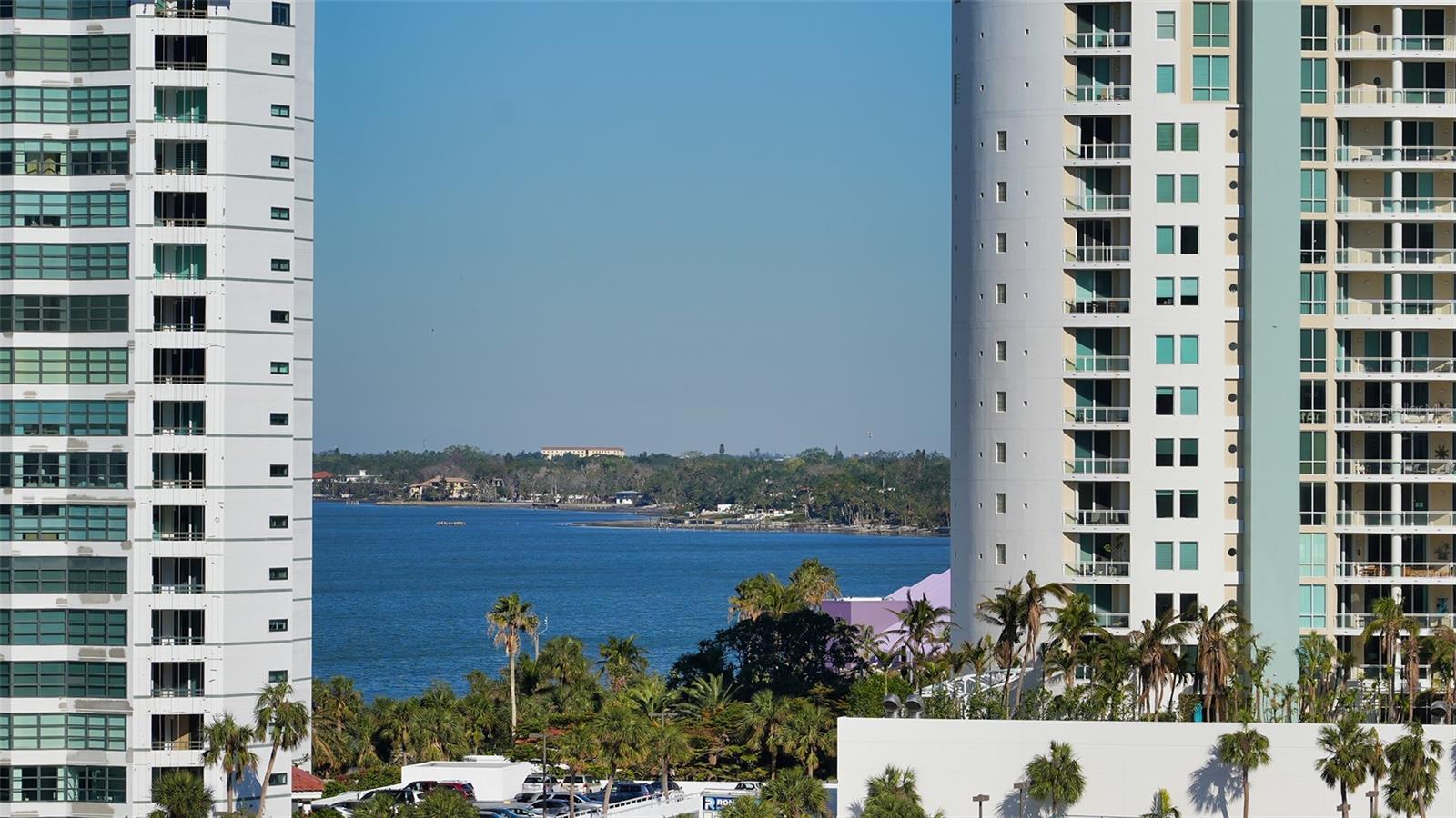35 Watergate Dr #806 Property Photo 15