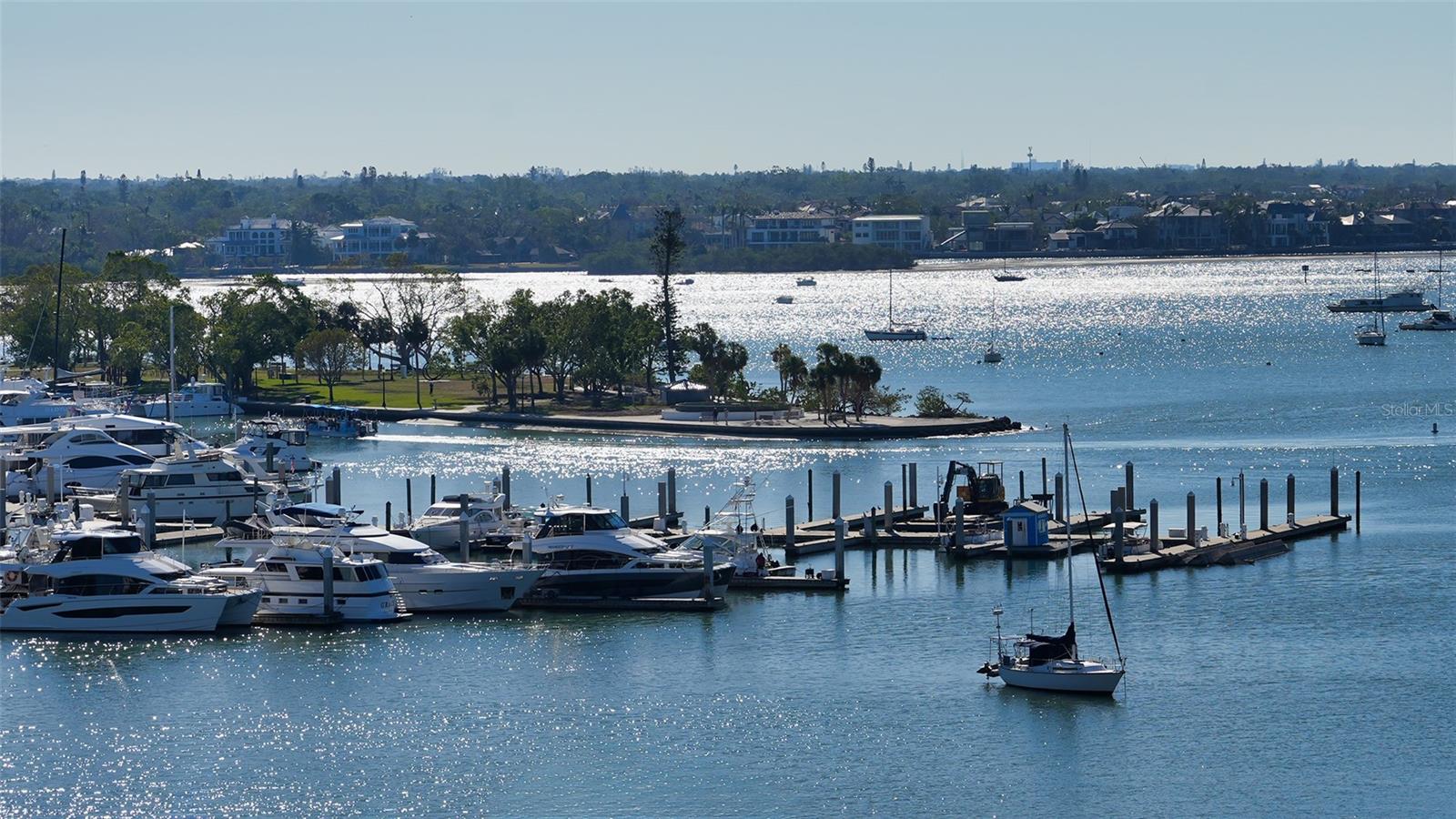 35 Watergate Dr #806 Property Photo 24