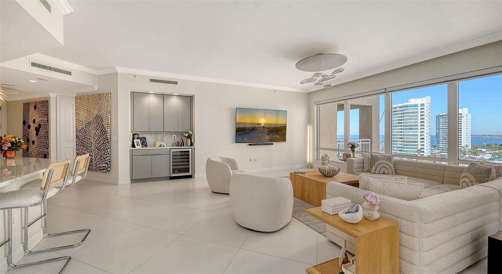 35 Watergate Dr #806 Property Photo 38