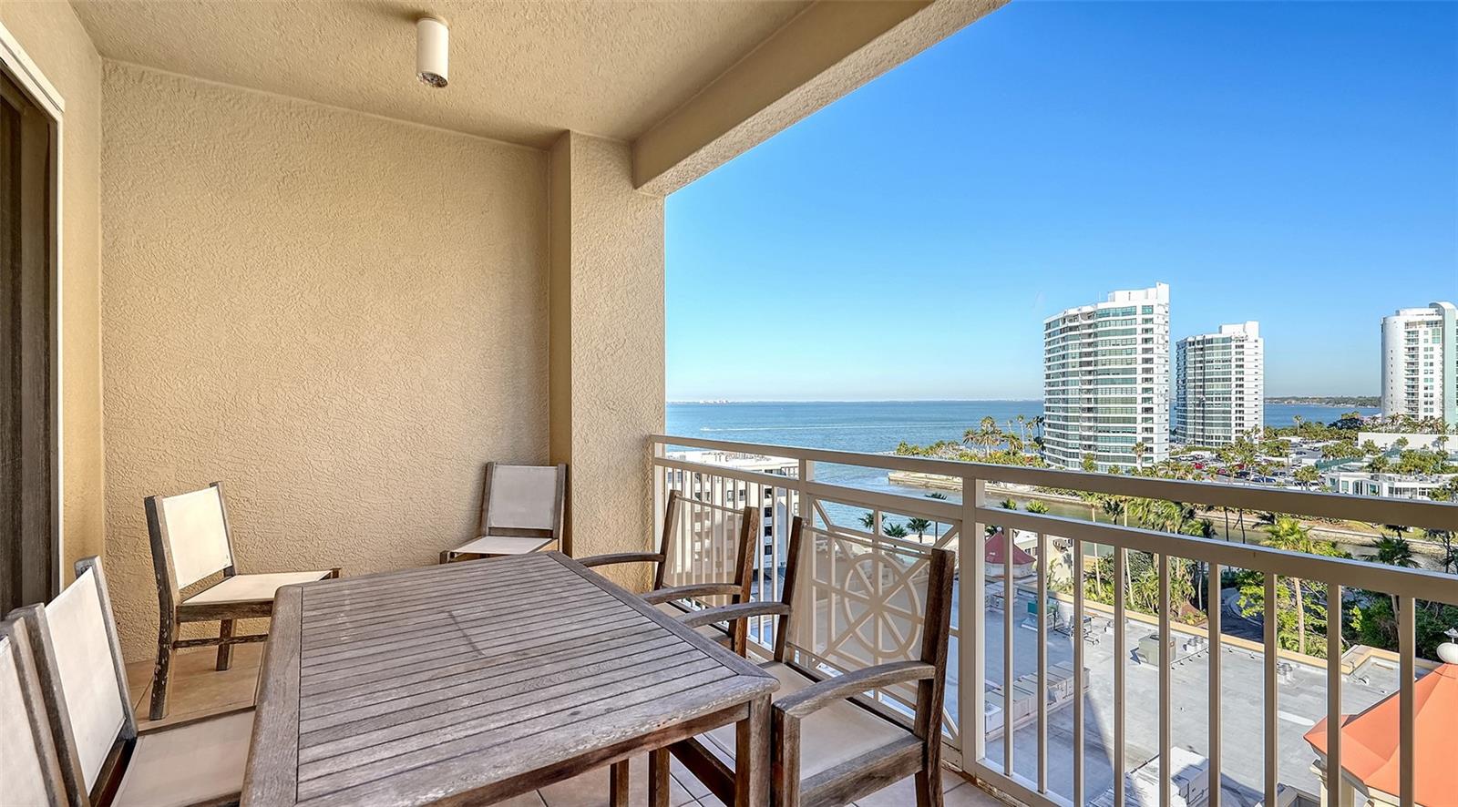 35 Watergate Dr #806 Property Photo 54