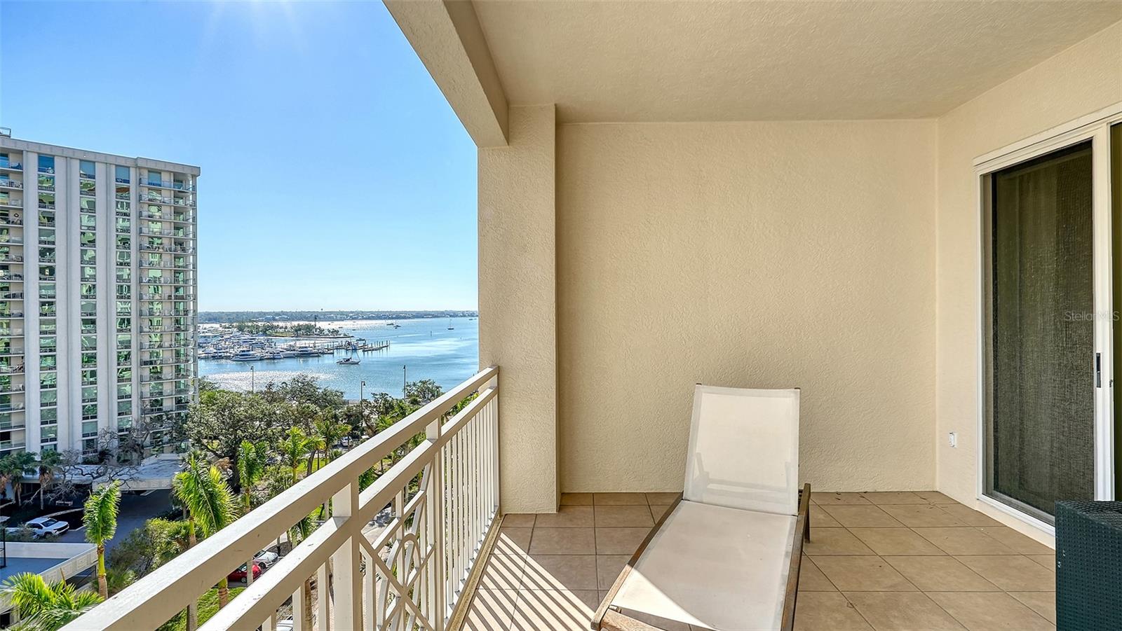35 Watergate Dr #806 Property Photo 55