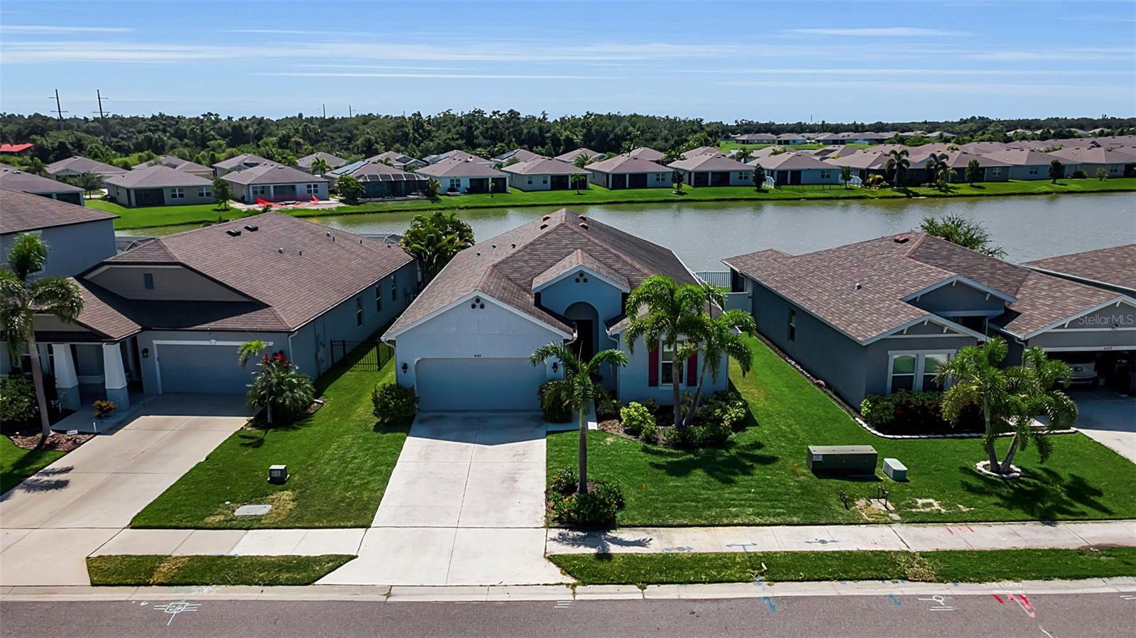 4505 Windy Hammock Way Property Photo 1