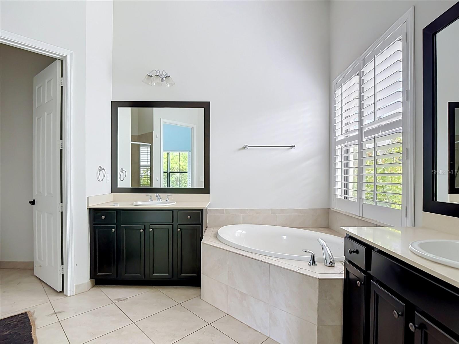 5122 Monza Ct Property Photo 48