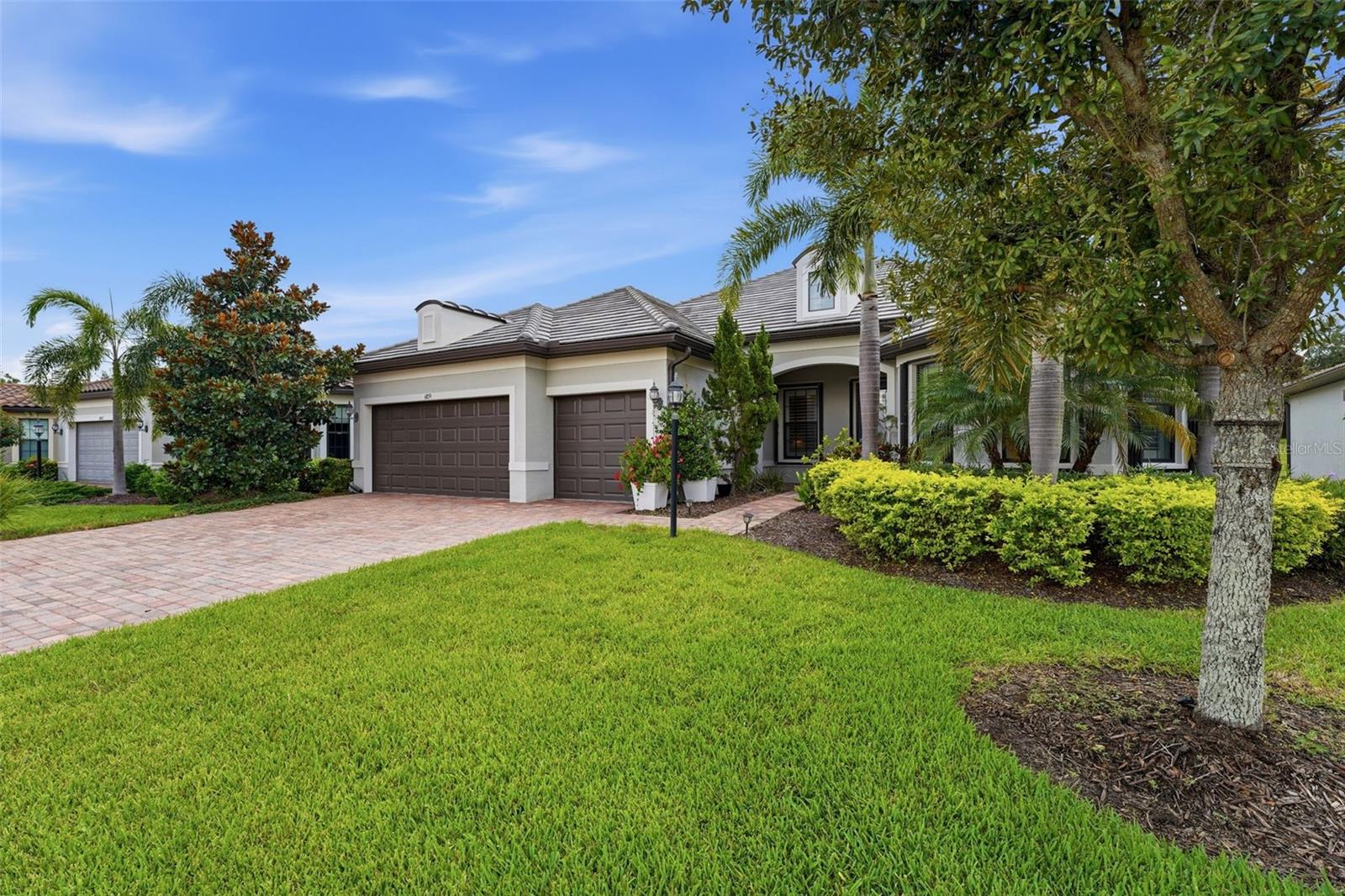 6839 Chester Trl Property Photo 3