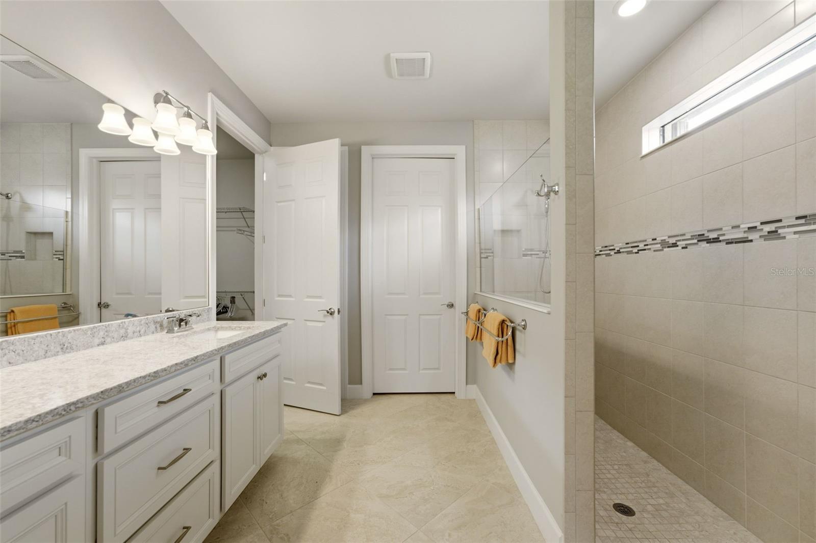 6839 Chester Trl Property Photo 22