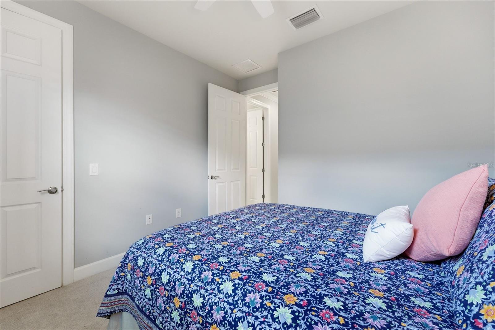 6839 Chester Trl Property Photo 31