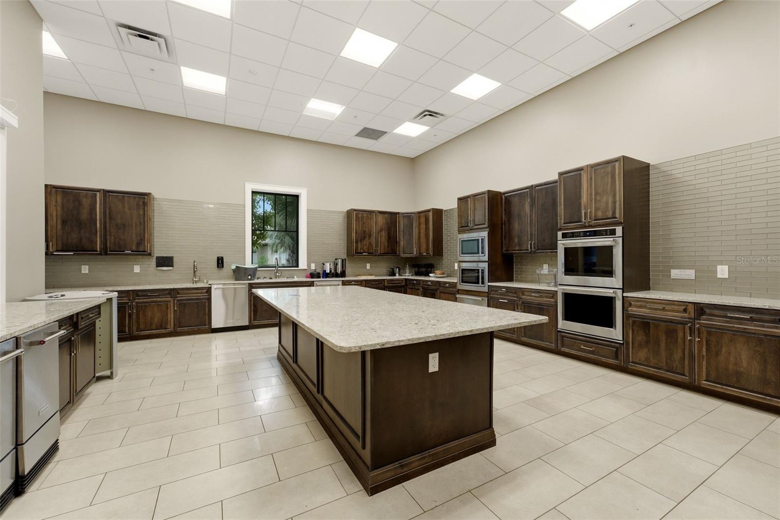 6839 Chester Trl Property Photo 46