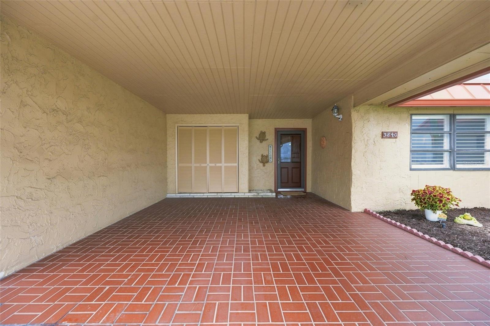 3840 Catalina Dr Property Photo 8