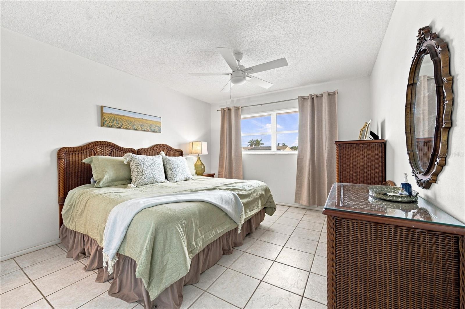 3840 Catalina Dr Property Photo 28