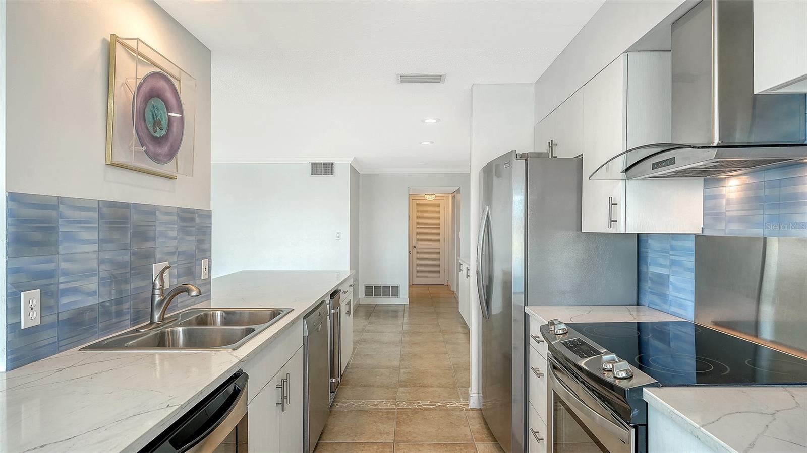 174 Golden Gate Pt #43 Property Photo 14