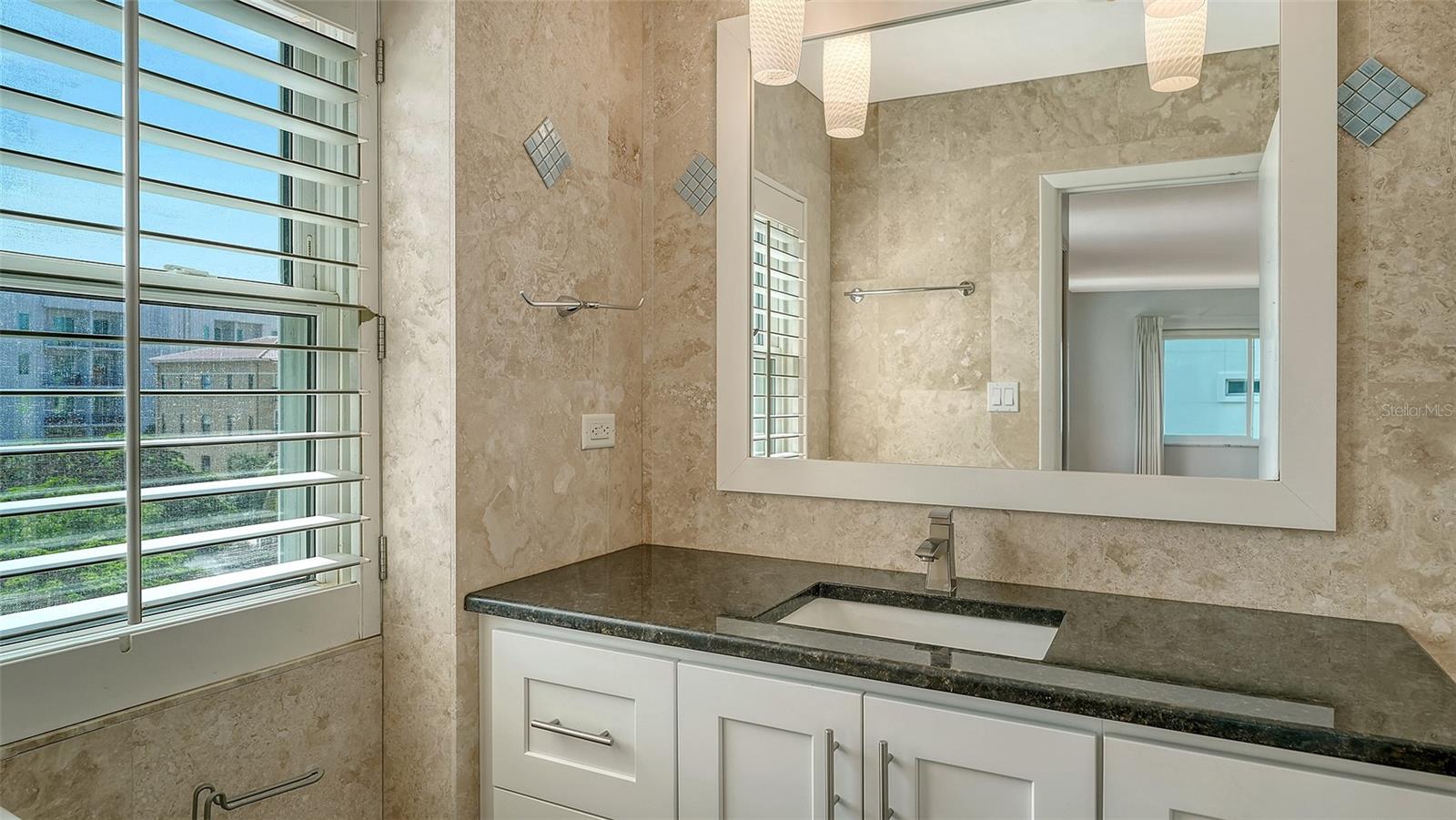 174 Golden Gate Pt #43 Property Photo 23