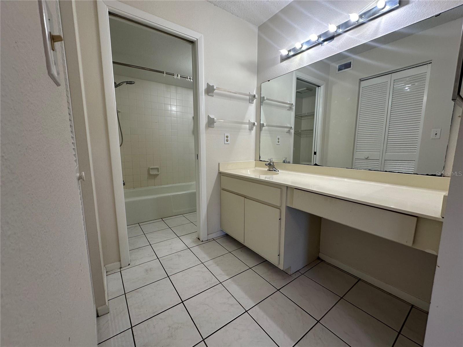 7205 Curtiss Ave #2b Property Photo 15