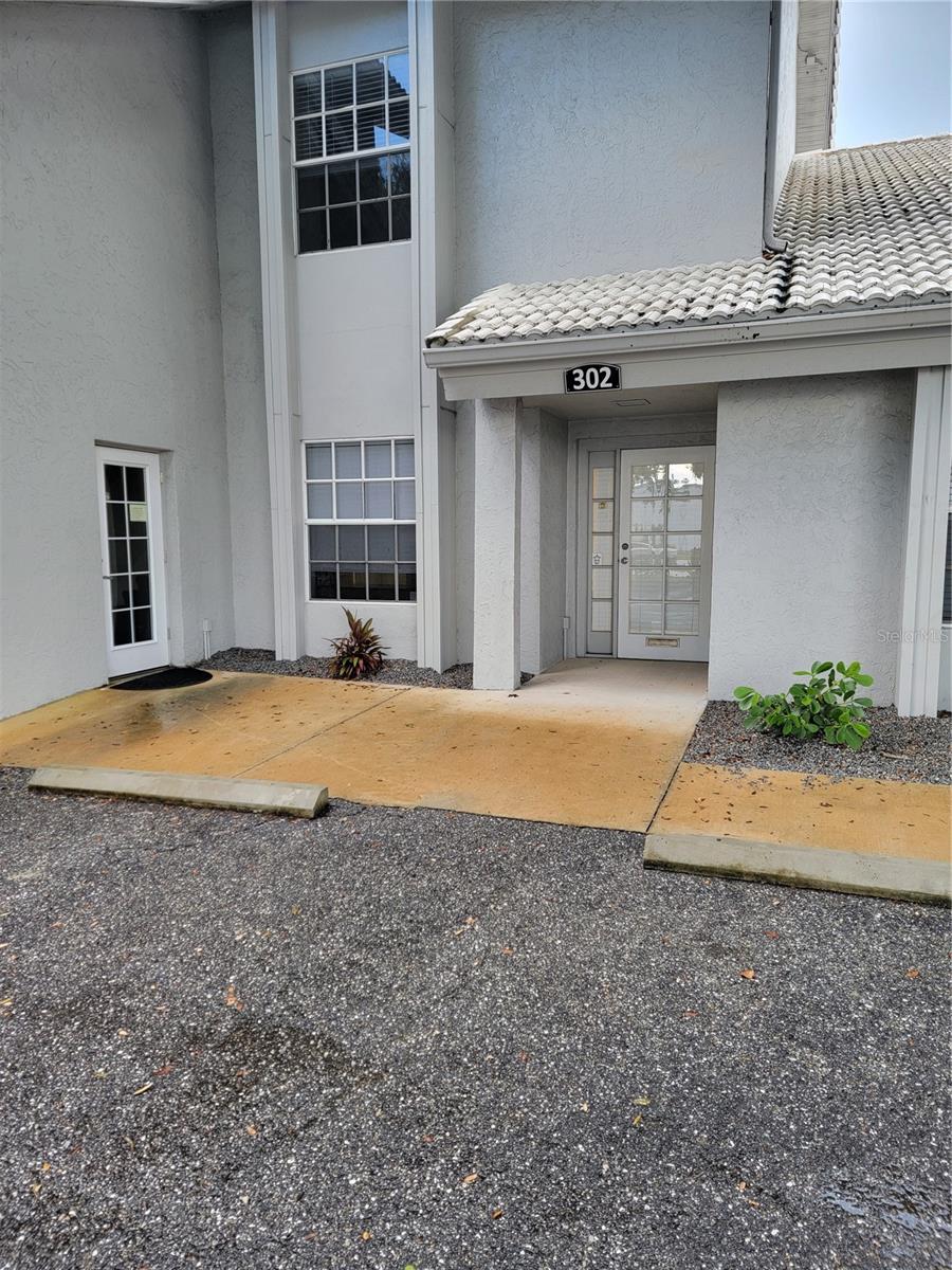 1521 Tamiami Trl S #1a Property Photo 1