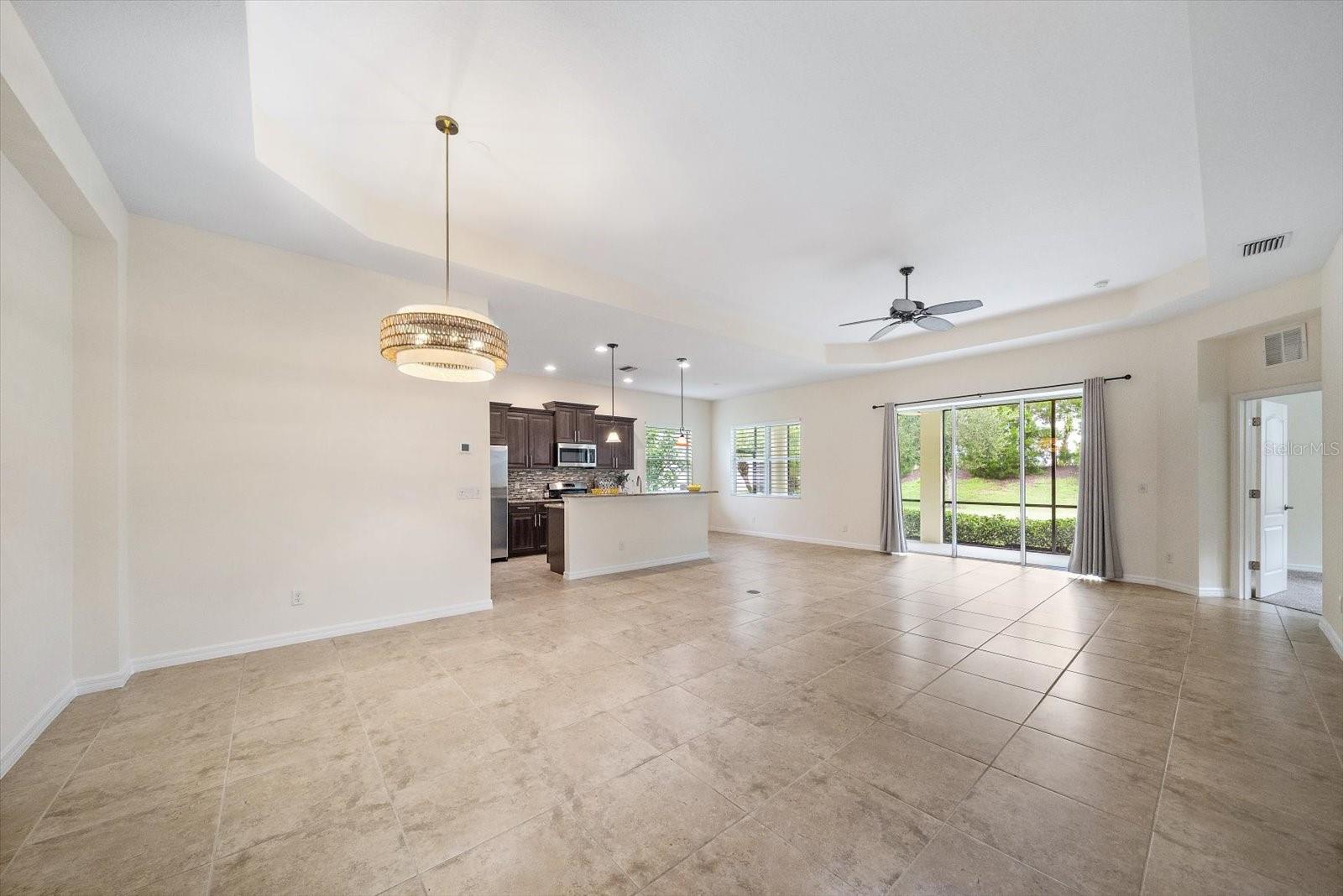 4672 Claremont Park Property Photo 4