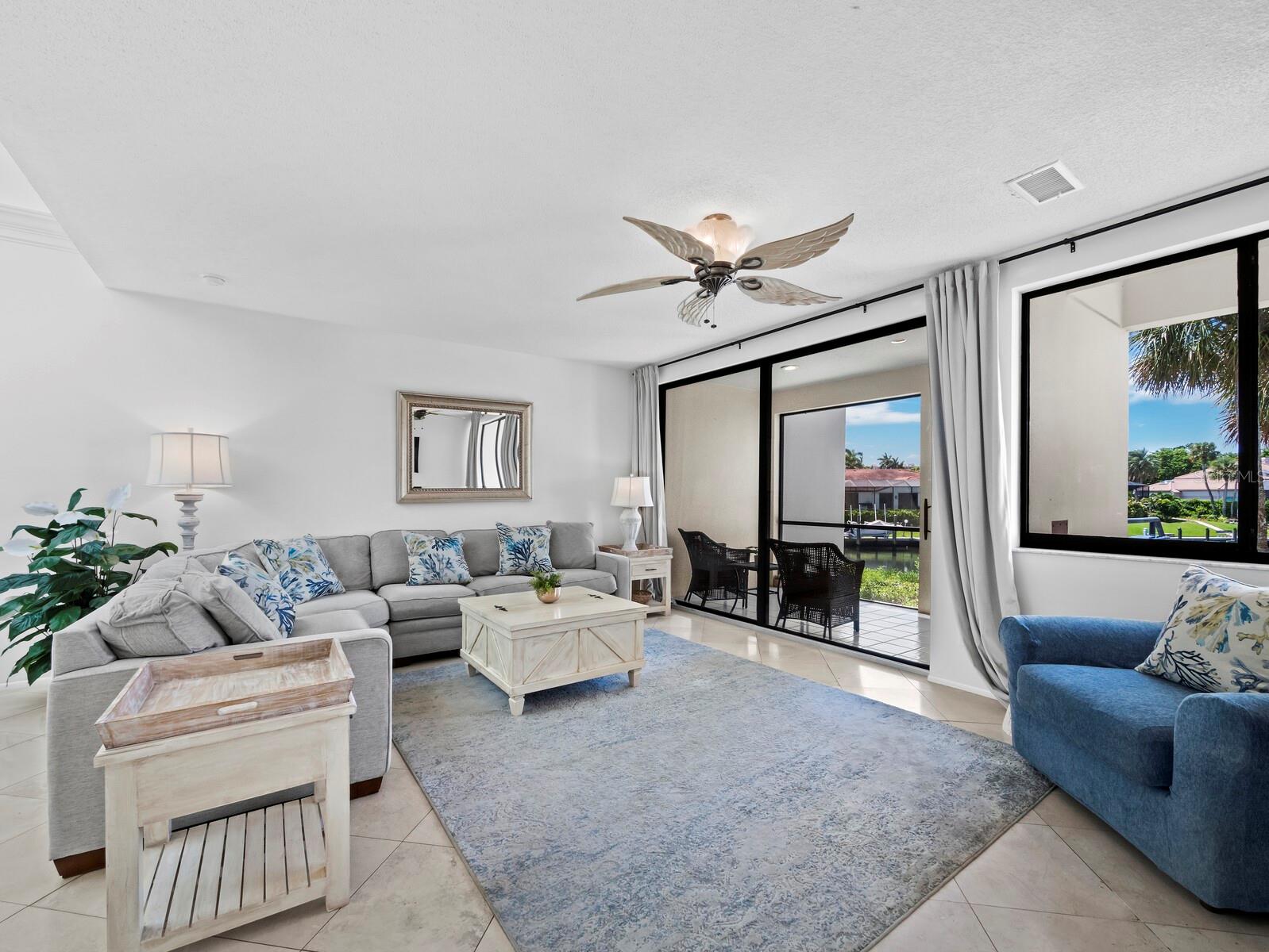 1906 Harbourside Dr #303 Property Photo 10
