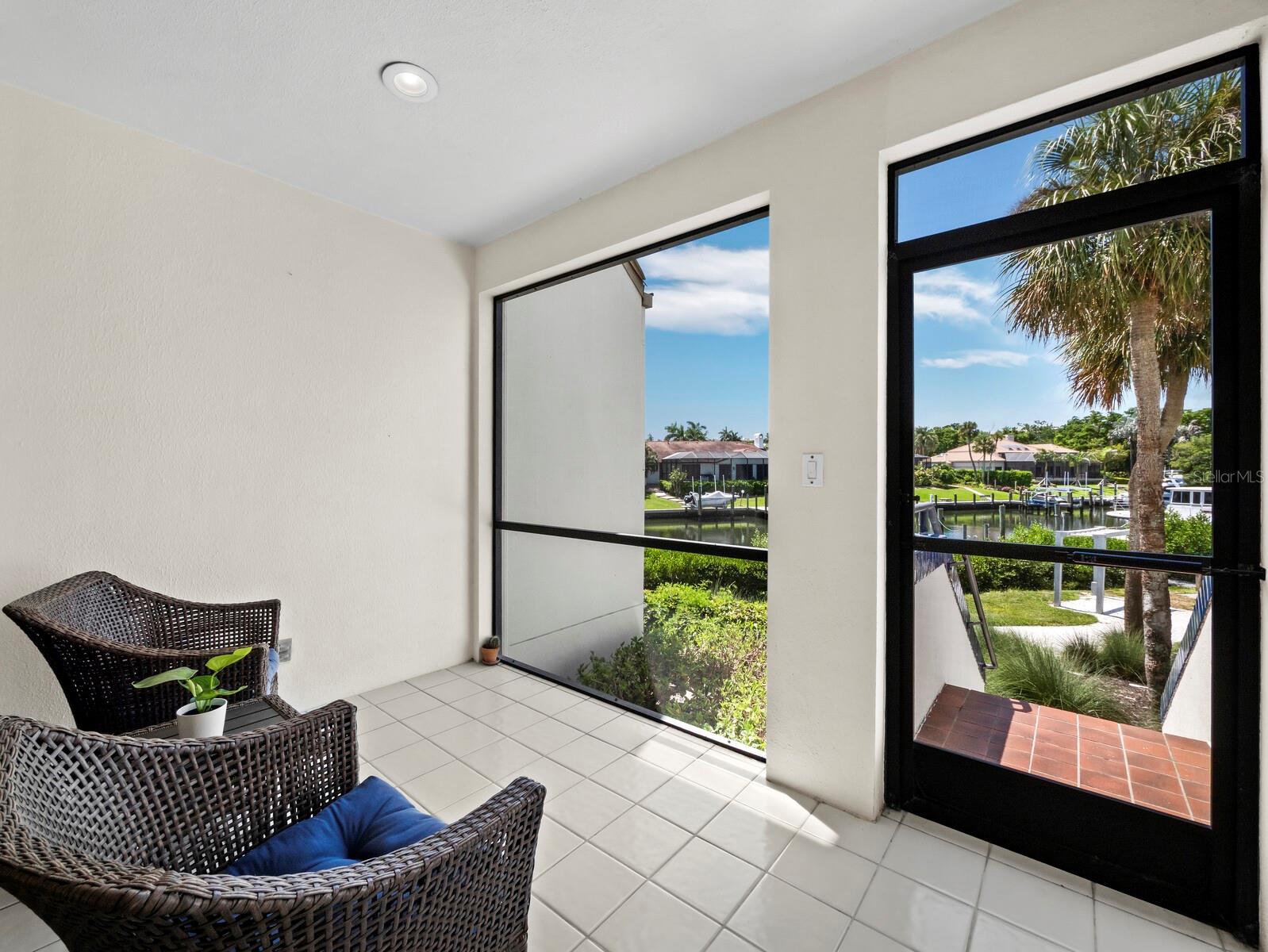 1906 Harbourside Dr #303 Property Photo 12