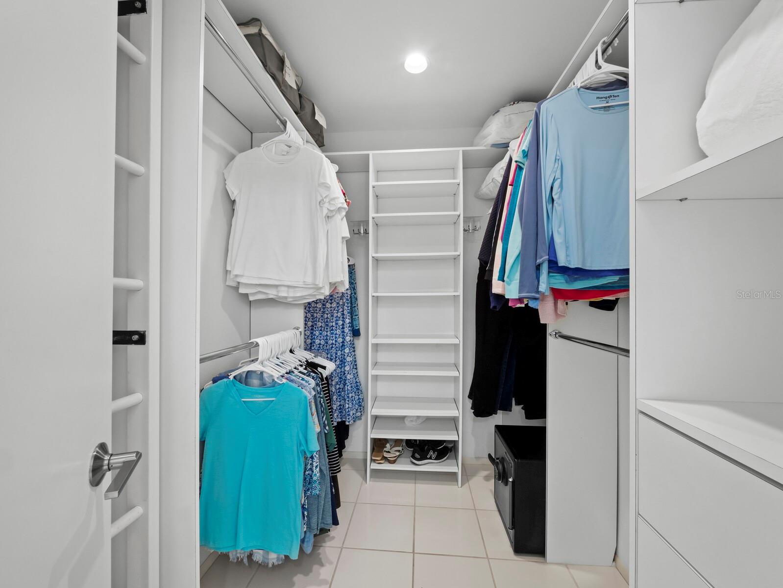 1906 Harbourside Dr #303 Property Photo 23