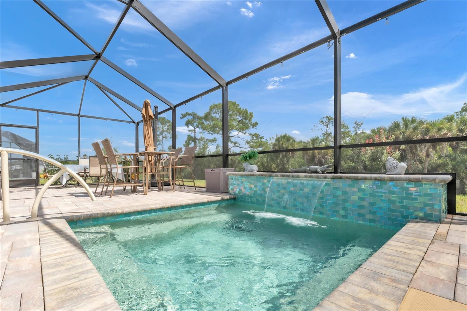 152 Lazy Shore Dr Property Photo 2