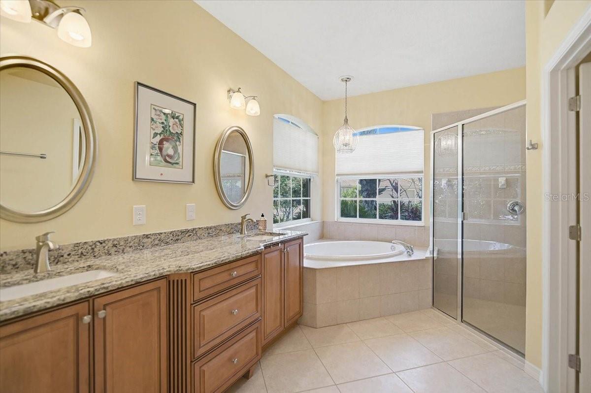 11871 Granite Woods Loop Property Photo 8