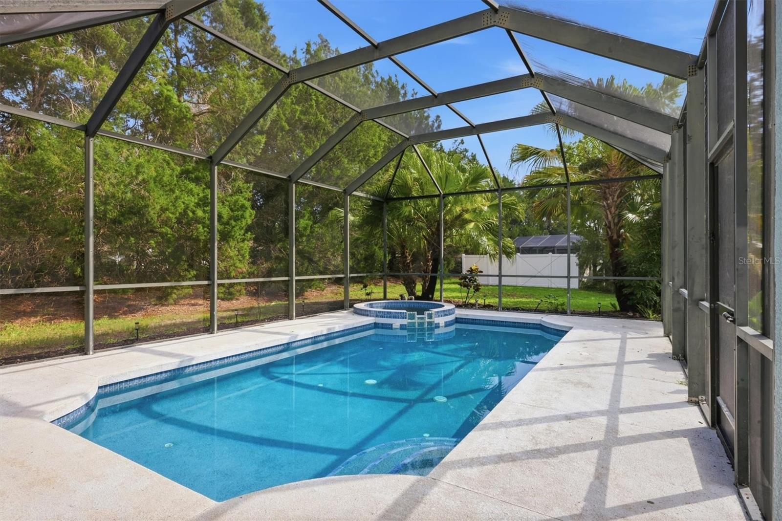 6417 Blue Grosbeak Cir Property Photo 48