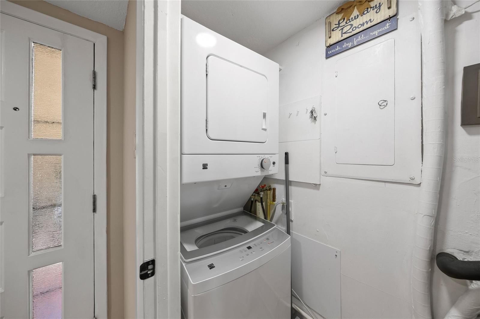 4660 Ocean Blvd #f1 Property Photo 13