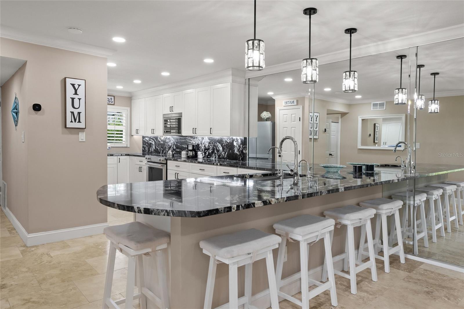 4660 Ocean Blvd #f1 Property Photo 22