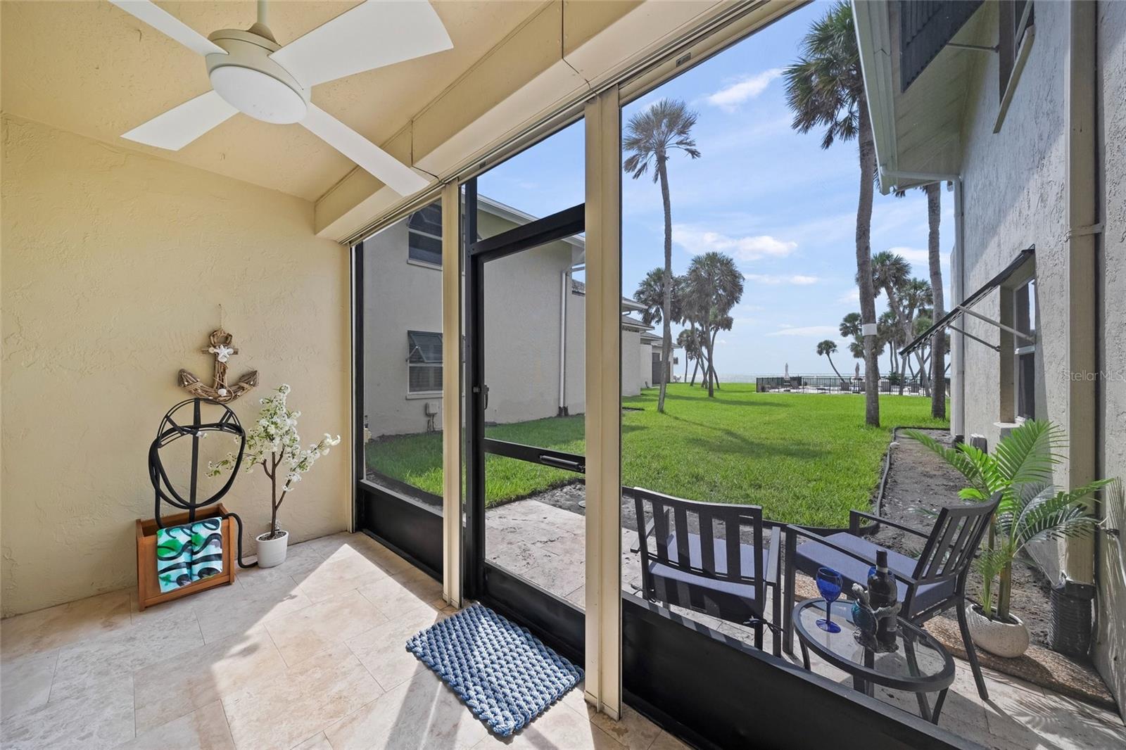4660 Ocean Blvd #f1 Property Photo 27