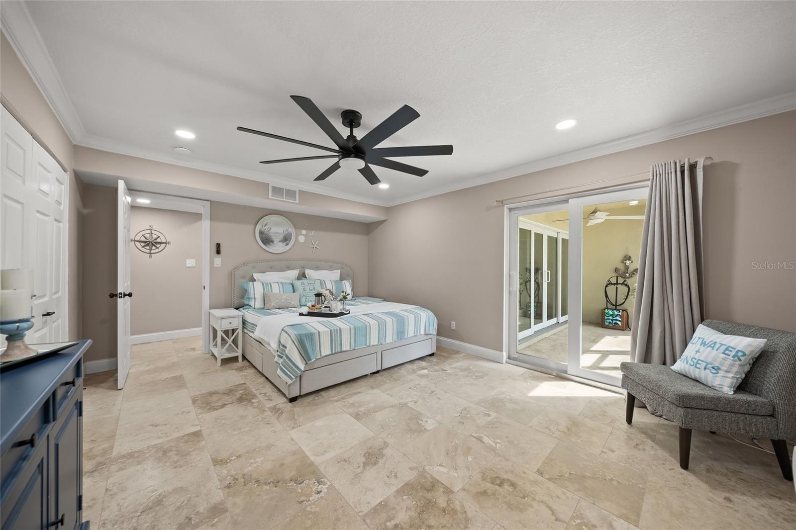 4660 Ocean Blvd #f1 Property Photo 38