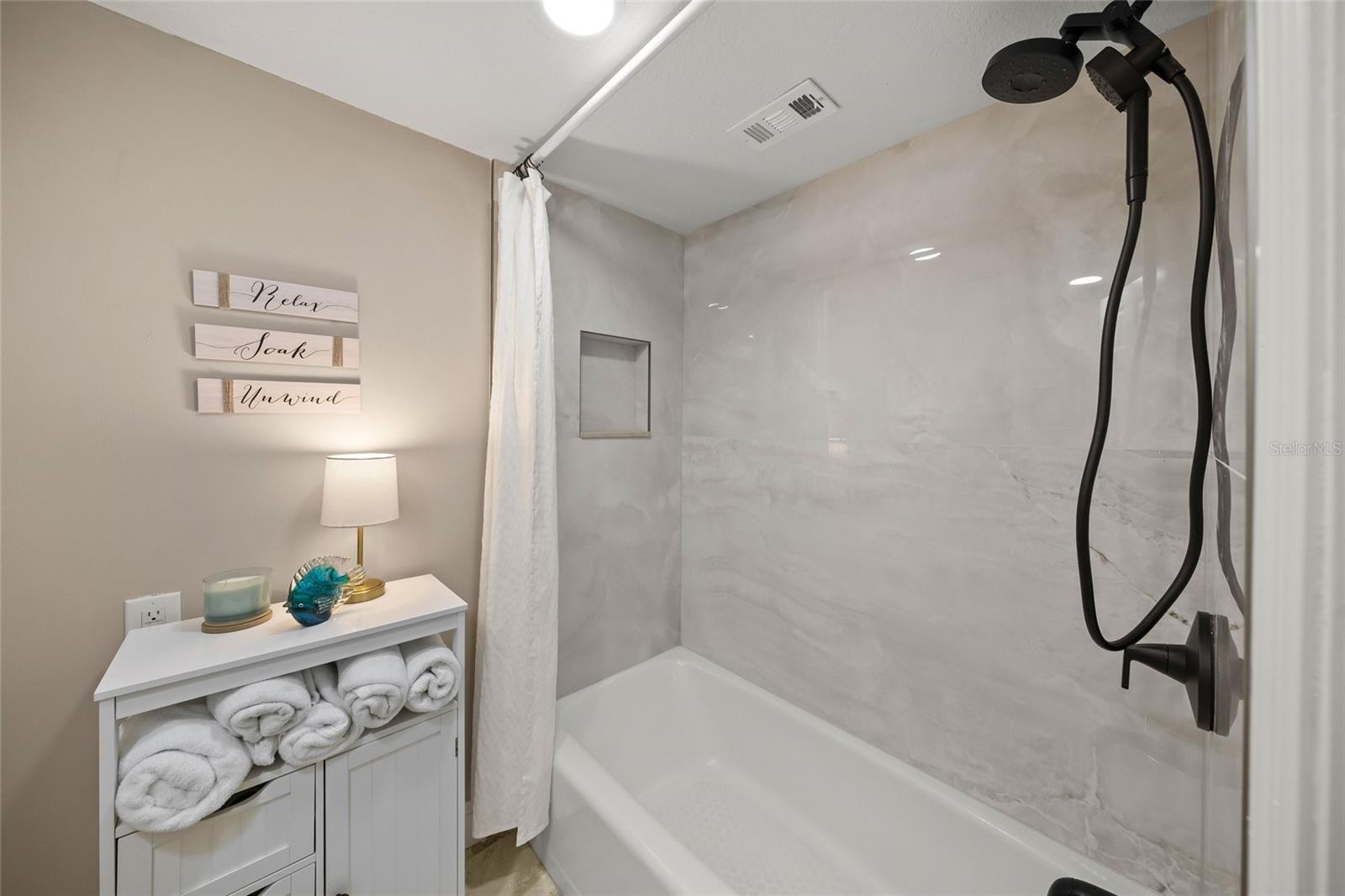 4660 Ocean Blvd #f1 Property Photo 43