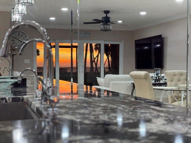 4660 Ocean Blvd #f1 Property Photo 59