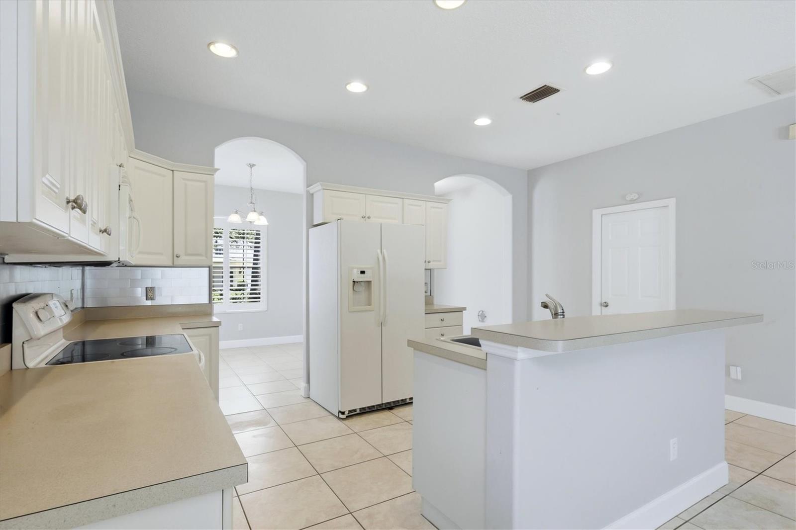 5270 Levi Ln Property Photo 11