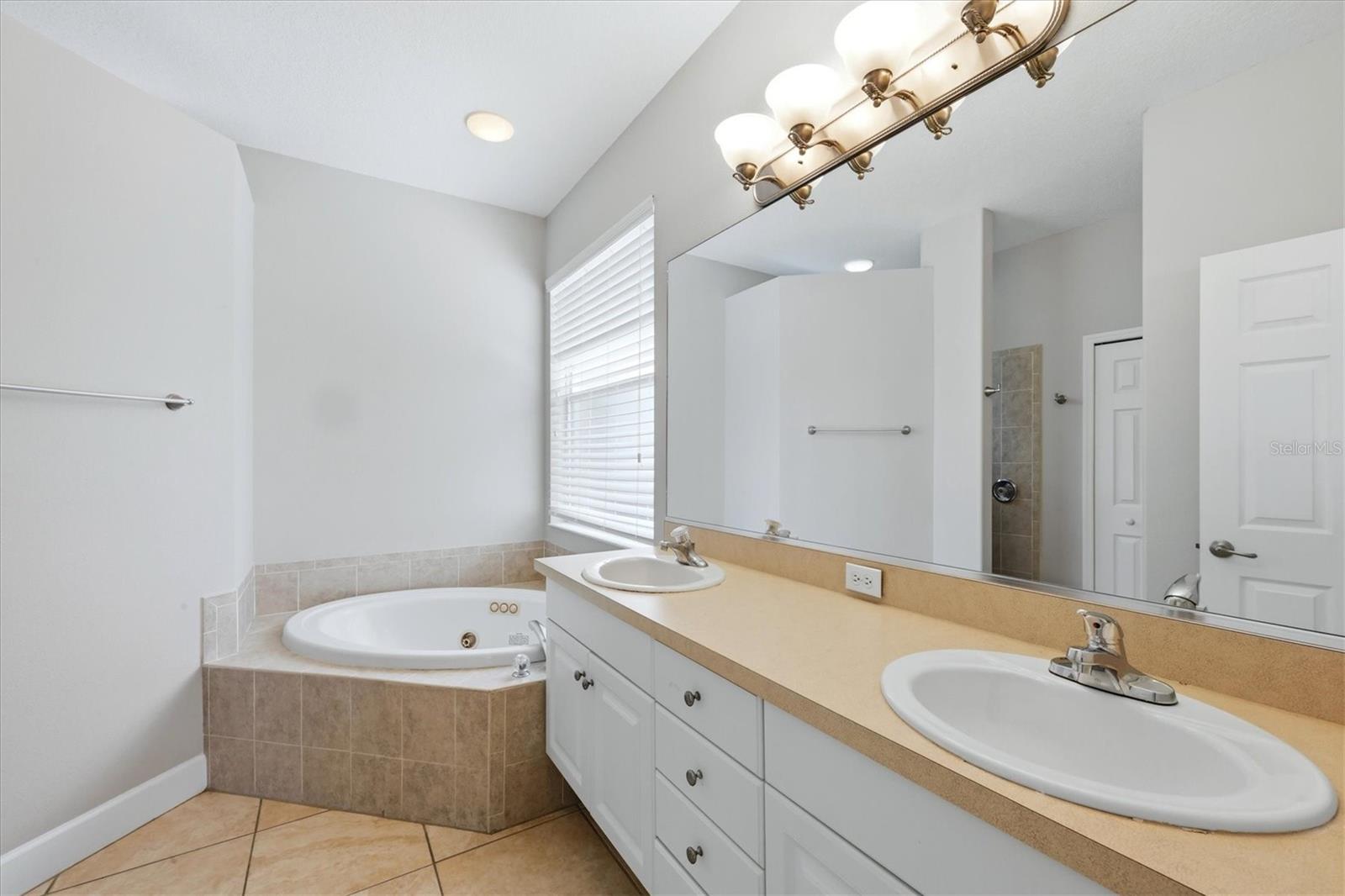 5270 Levi Ln Property Photo 23