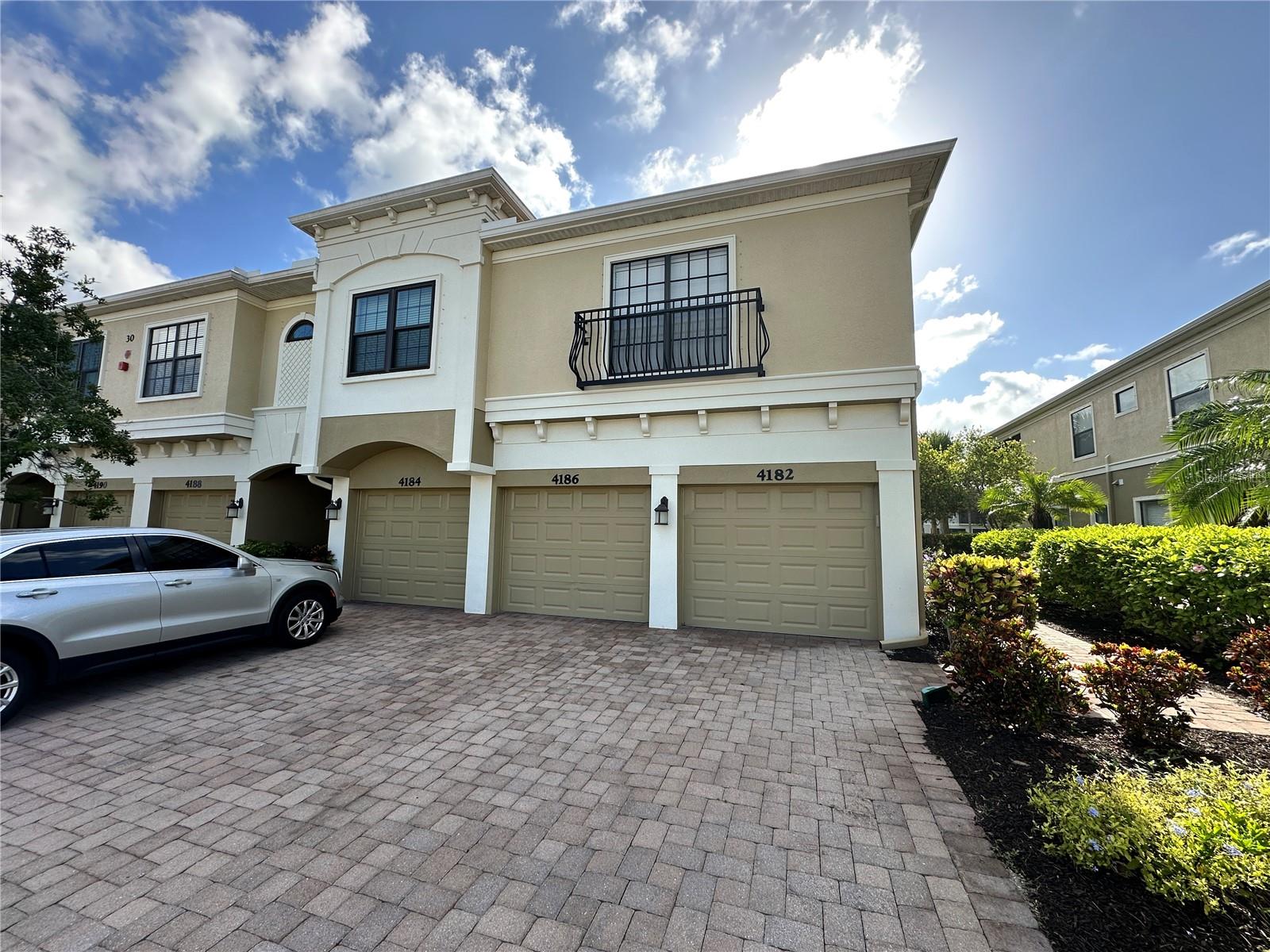 4186 Overture Cir Property Photo 2