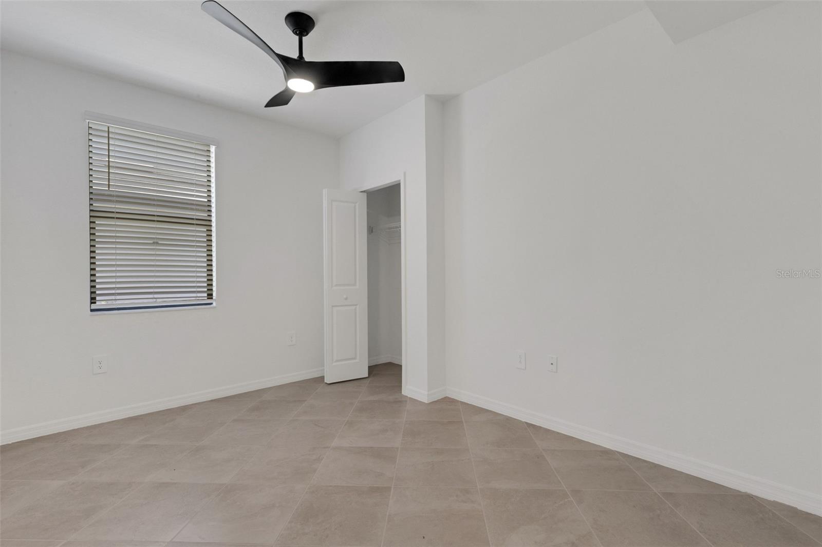 5624 Summit Pointe Cir #104 Property Photo 15