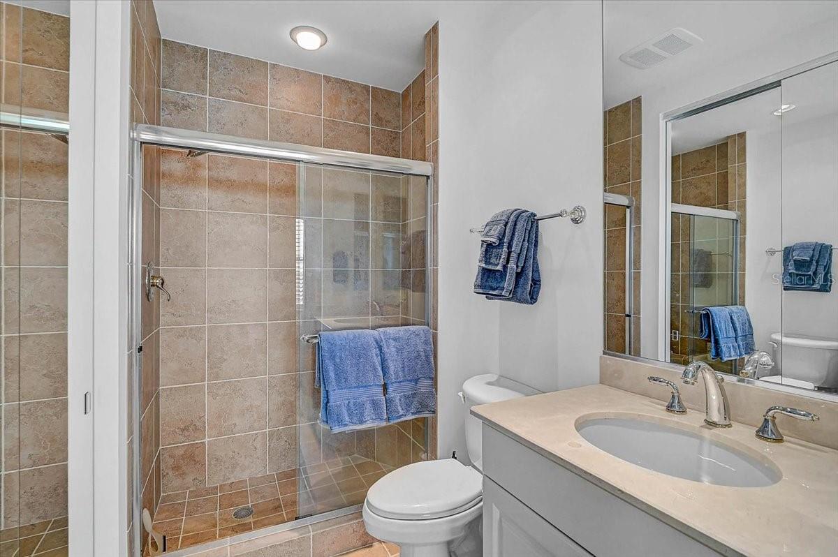 409 N Point Rd #803 Property Photo 27