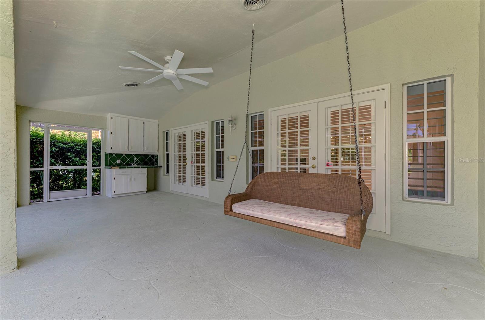 4468 Ascot Cir N Property Photo 42