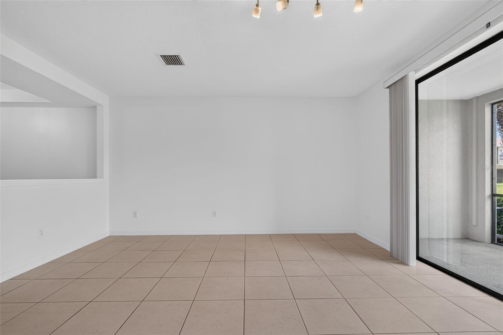 4072 Overture Cir #462 Property Photo 27