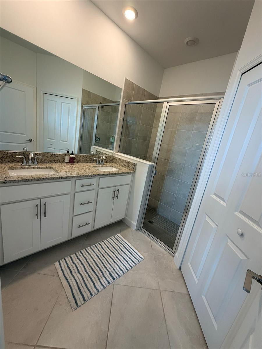 15520 Sunny Day Dr Property Photo 13