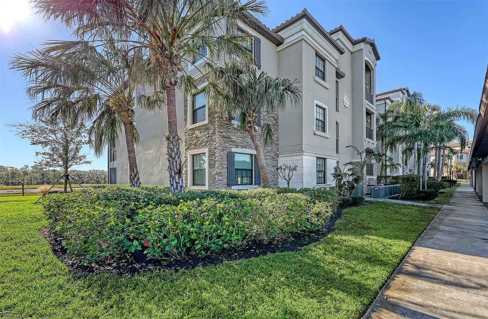 16814 Vardon Ter #303 Property Photo 42