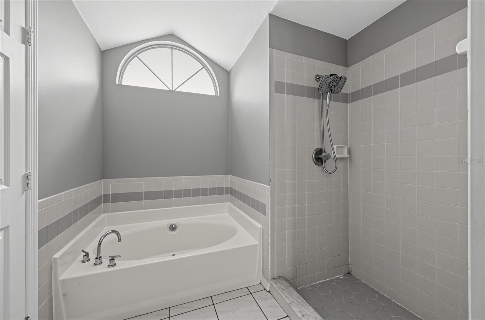 1325 Sw 25th Ter Property Photo 26
