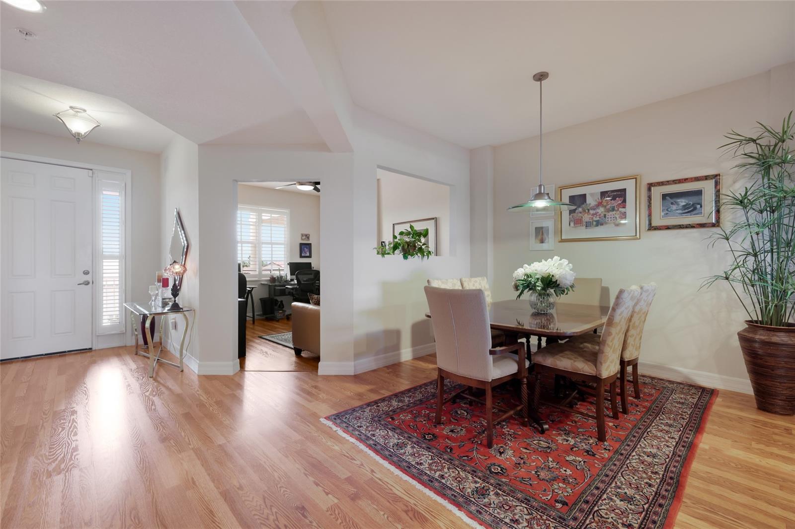 5100 Jessie Harbor Dr #404 Property Photo 12