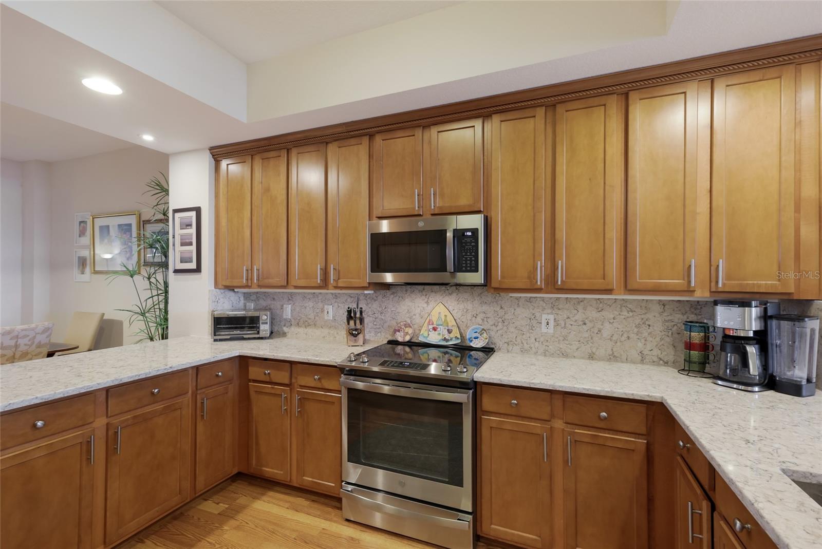 5100 Jessie Harbor Dr #404 Property Photo 16