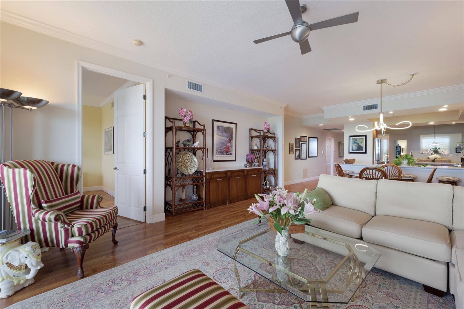 5100 Jessie Harbor Dr #404 Property Photo 21