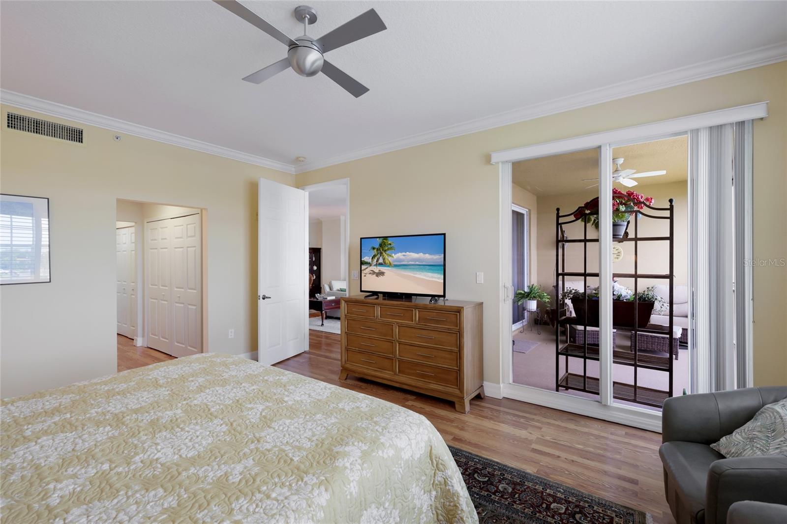 5100 Jessie Harbor Dr #404 Property Photo 30